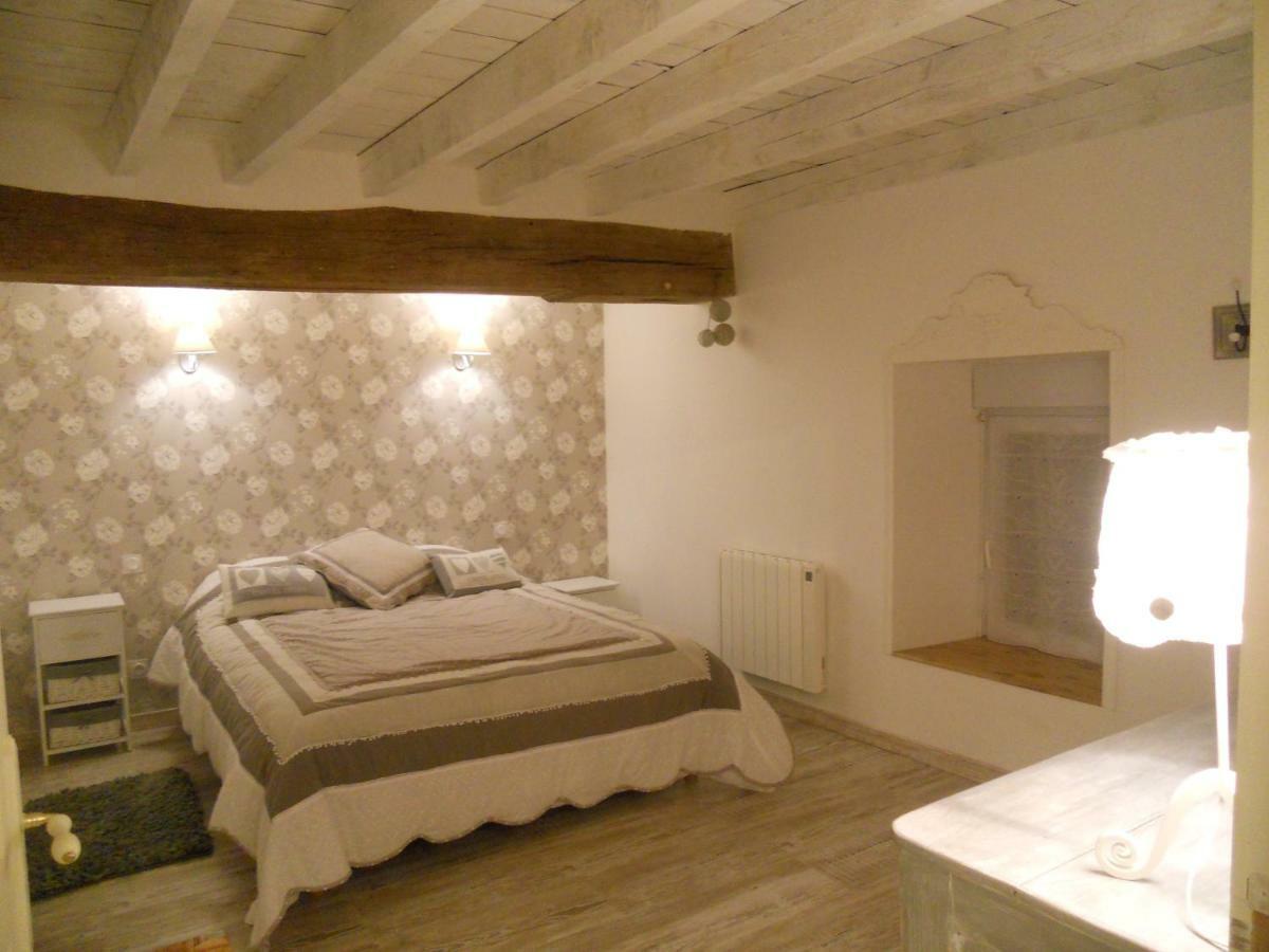 Gite La Nuit Etoilee Chez Champagne Mathelin Mareuil-le-Port Exterior foto