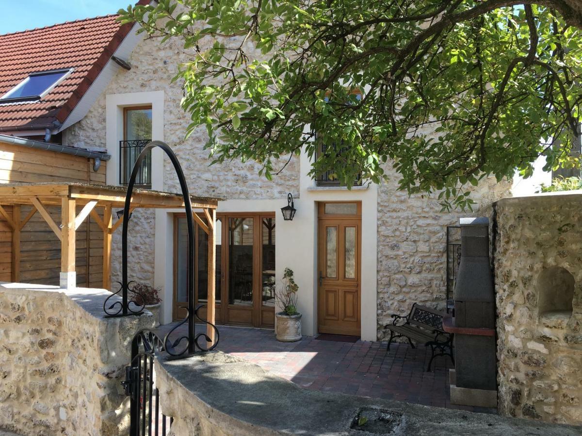 Gite La Nuit Etoilee Chez Champagne Mathelin Mareuil-le-Port Exterior foto